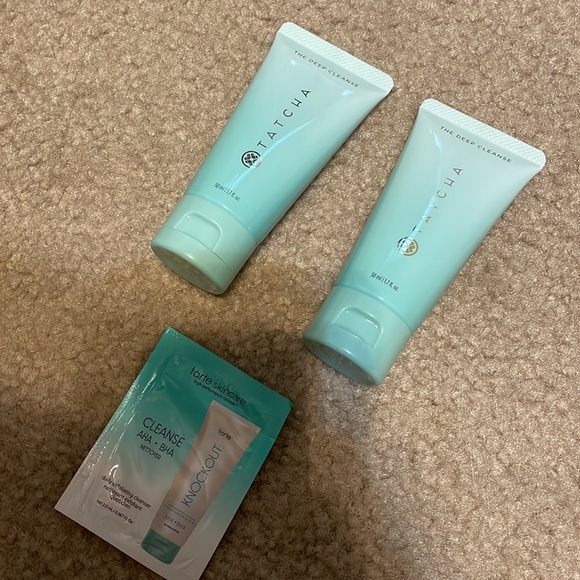 Two of Tatcha’s “the deep cleanse” balancing/exfoliating cleaner & Tarte sample - Picture 2 of 4